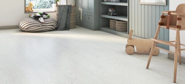 AGT Bella Neo Vera PRK114 laminat parke döşenmiş oda