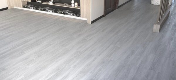 AGT Corvina Anita PRK801 laminat parke döşenmiş oda