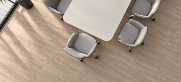 AGT Natura Line Mira PRK235 laminat parke döşenmiş oda