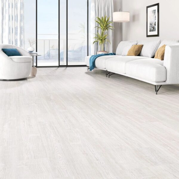 Çamsan Klasik Seri Batı Çam 702 laminat parke döşenmiş oda