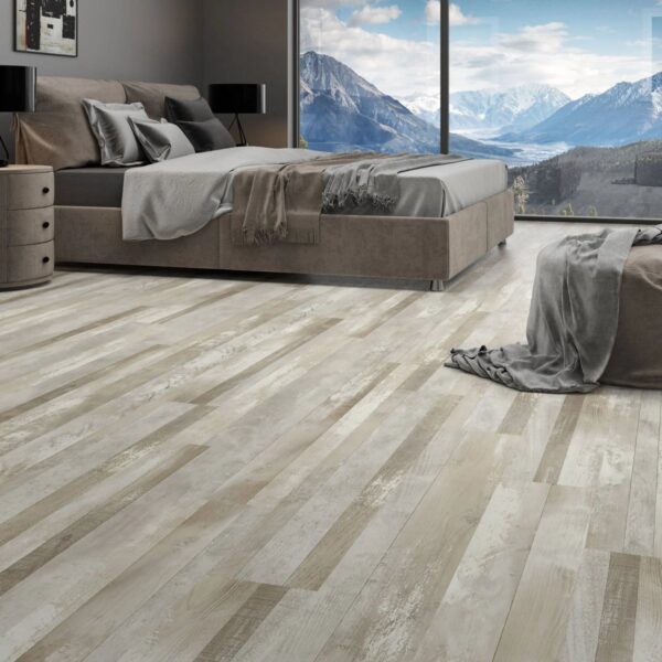 Çamsan Klasik Seri Efes Çam 713 laminat parke döşenmiş oda