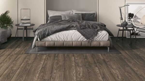 Yıldız Entegre VarioClic Premium Medium Benin PM-54B laminat parke döşenmiş oda